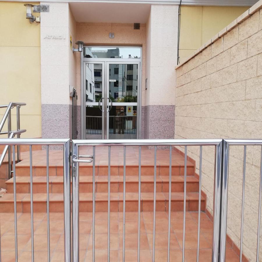 Apartamento A 50 Metros De La Playa Muchavista El Campello Exterior foto